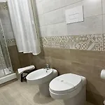 לינה וארוחת בוקר Alessia 4*