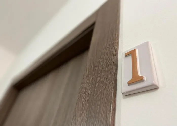 Alessia Nocleg ze śniadaniem 4*